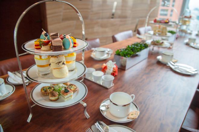 深圳君悅酒店 X 三宅之褶藝術下午茶